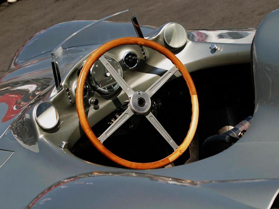  Mercedes-Benz 300 SLR Streamliner 1954 года  (фото 6 из 19)